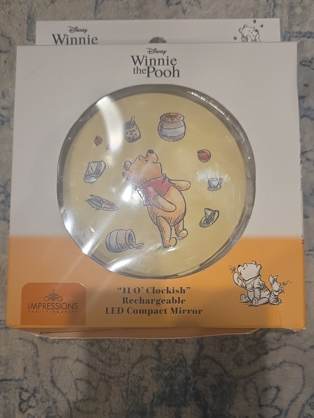 Disney Winnie the Pooh Yellow LED Rechargeable Compact Mirror